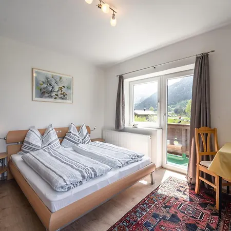 In Muhlbach Near Kitzbuhel Area, Cleaning Included Lejlighed